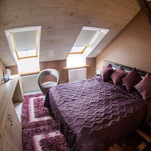 Chambre Budgétée Lit King-Size
